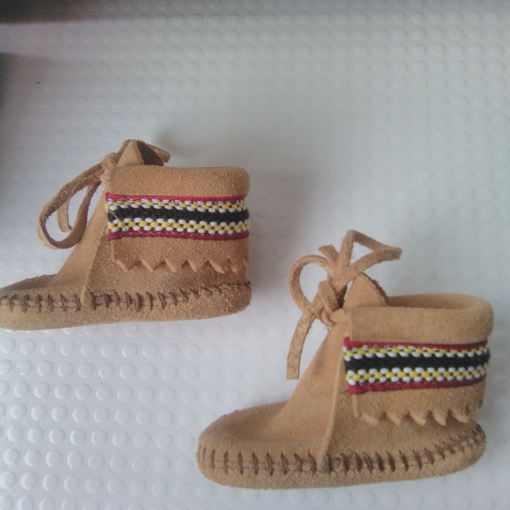 Minnetonka Baby Braid Tan Leather Moccasins